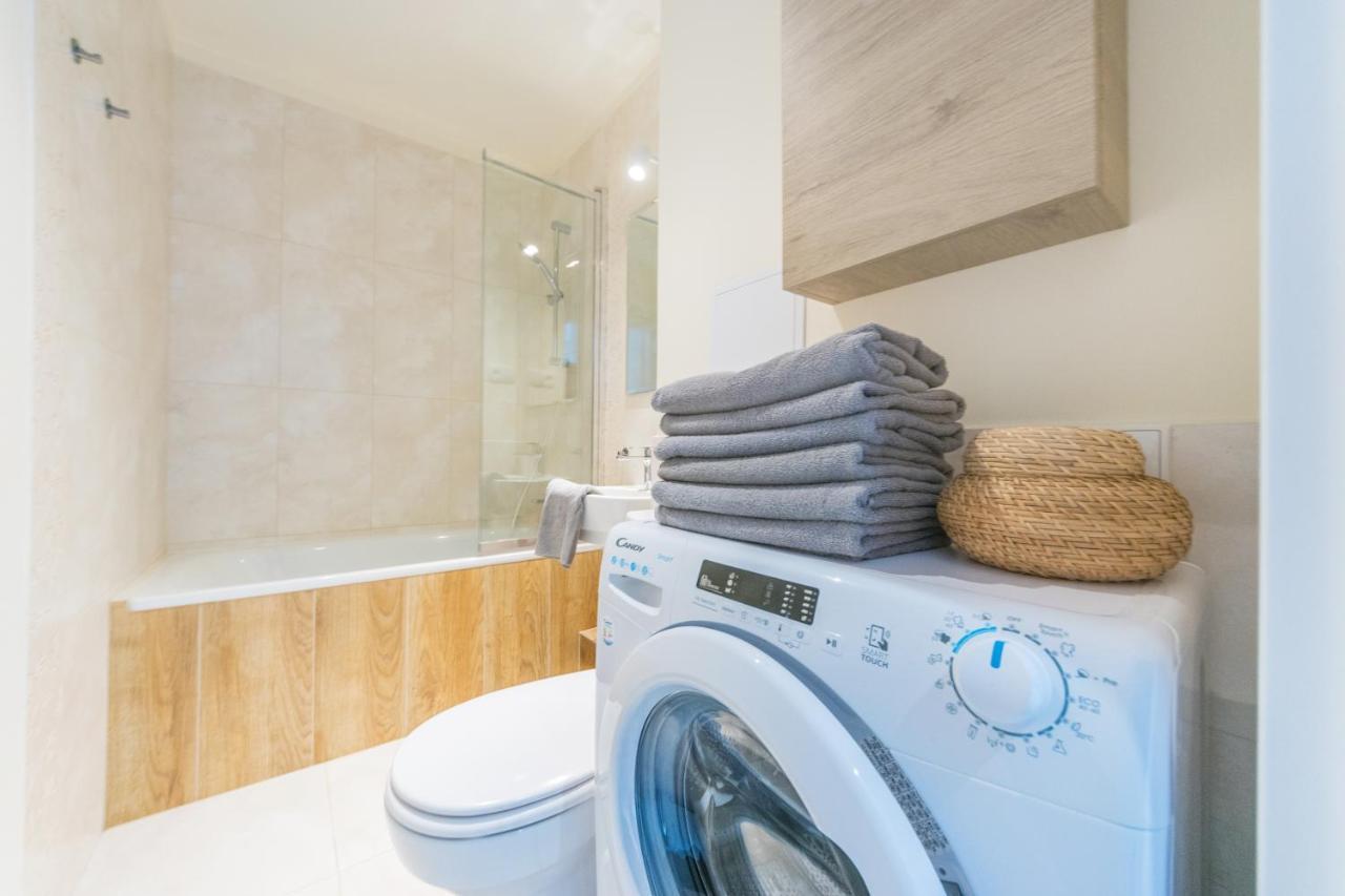 House Managers - Przymorze Comfort Gdansk Bagian luar foto
